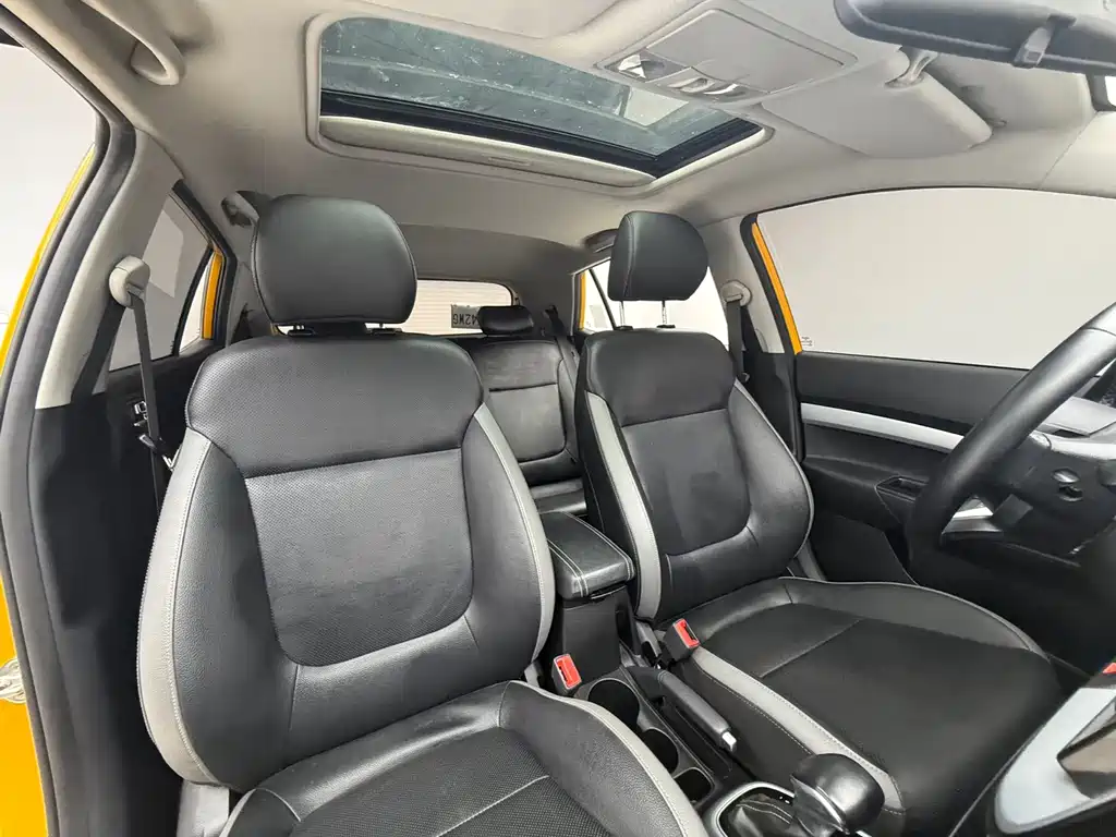 Kia KX1 2022 — фото 14