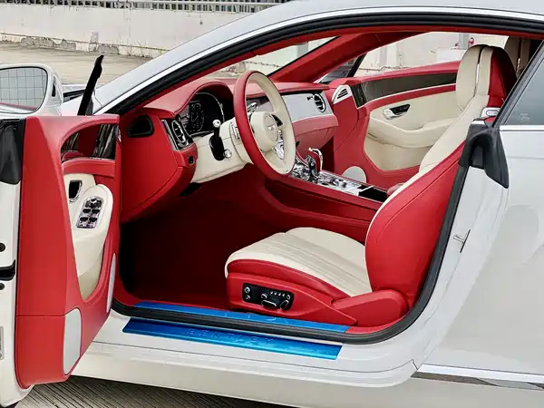 Bentley Continental 2024
