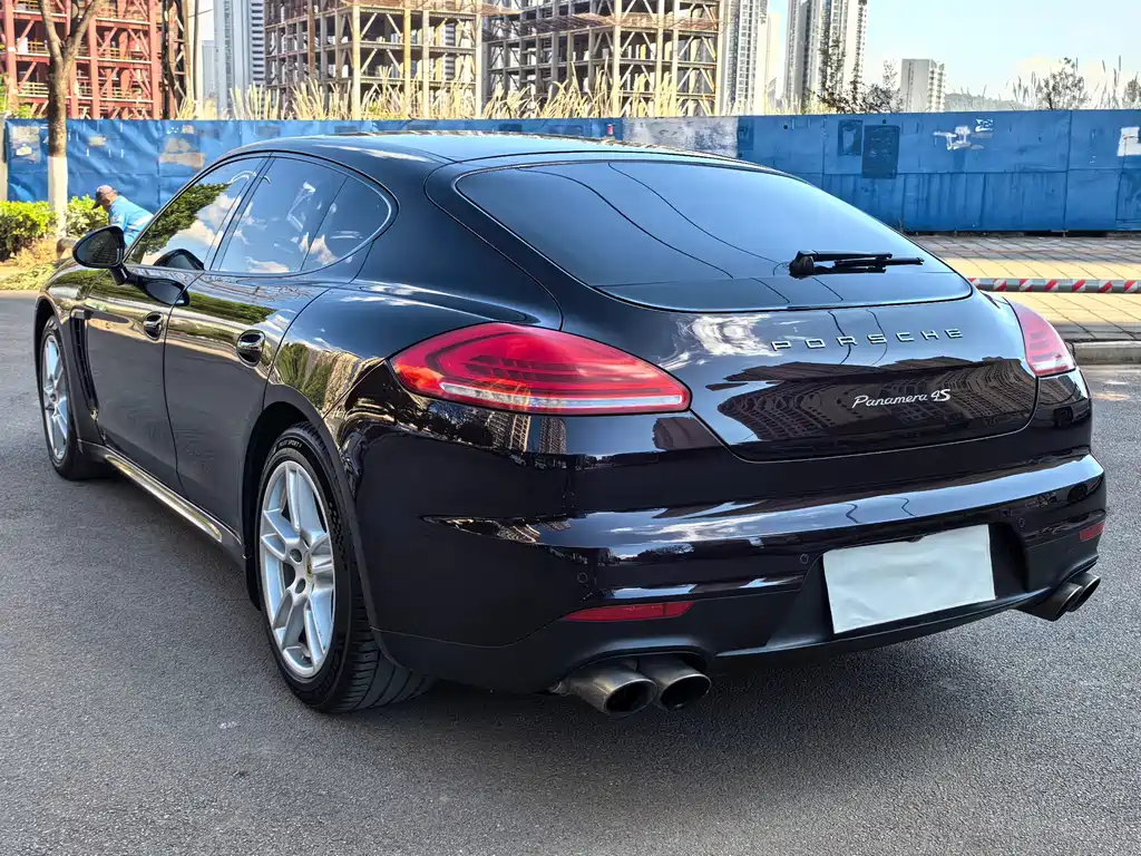 Porsche Panamera 2014 — фото 13