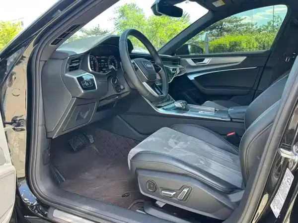 Audi A6L 2024