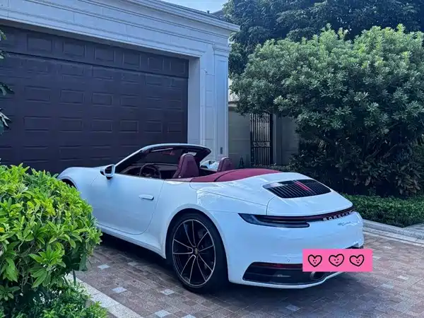 Porsche 911 2021
