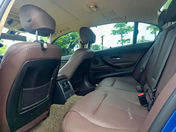 BMW 3 Series 2018