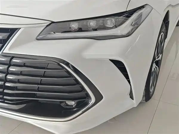 Toyota Avalon 2023