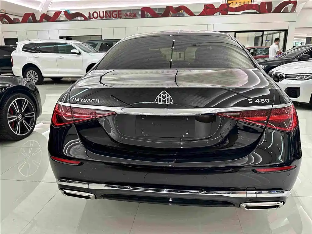 Mercedes-Benz Maybach S-Class 2023 — фото 19