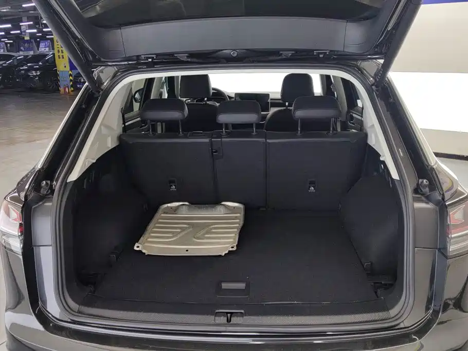 Volkswagen Tayron 2023