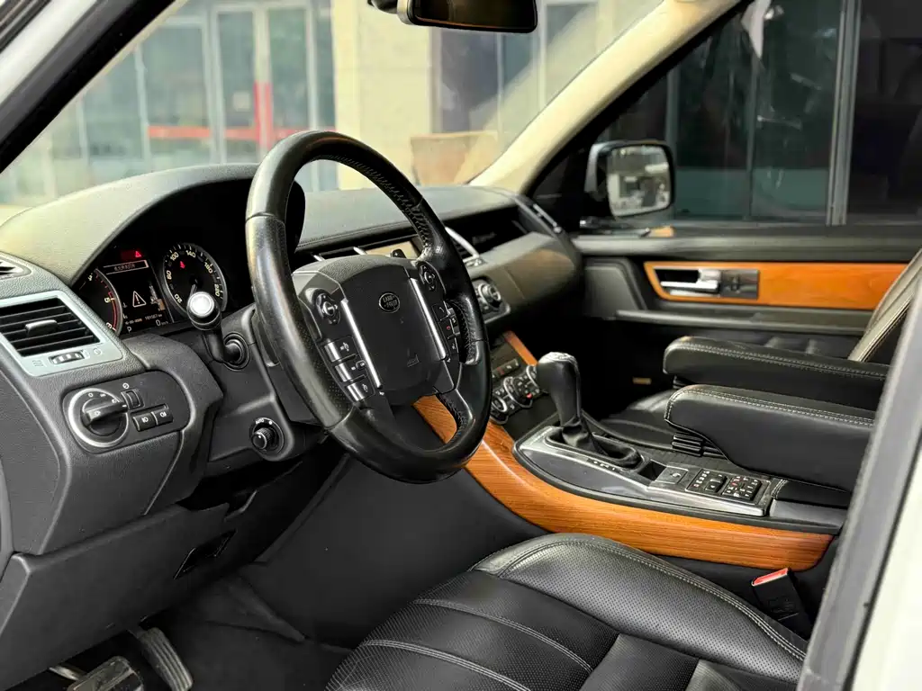 Land Rover Sport 2013 — фото 14