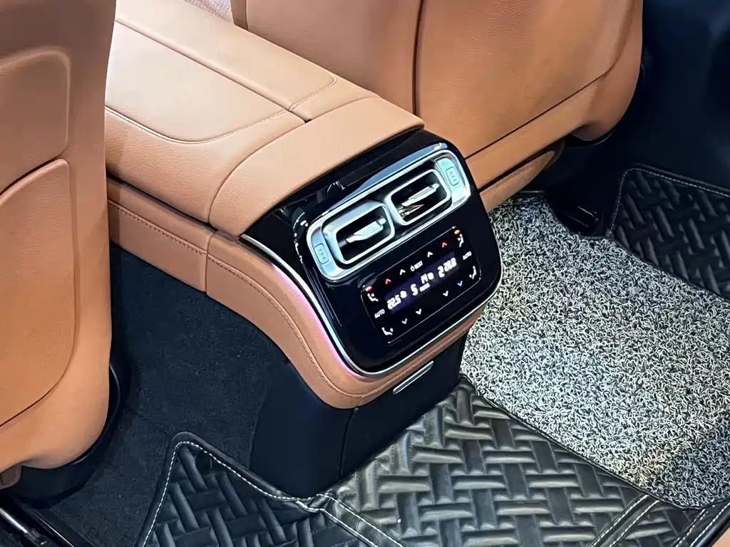Mercedes-Benz S-Class 2022 — фото 18