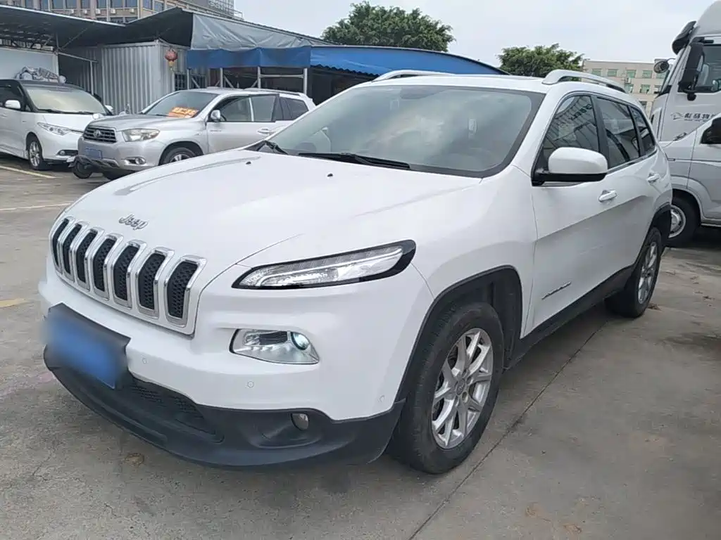 Jeep Cherokee 2016 — фото 2