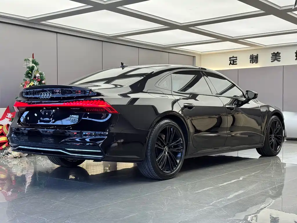 Audi A7L 2024 — фото 13
