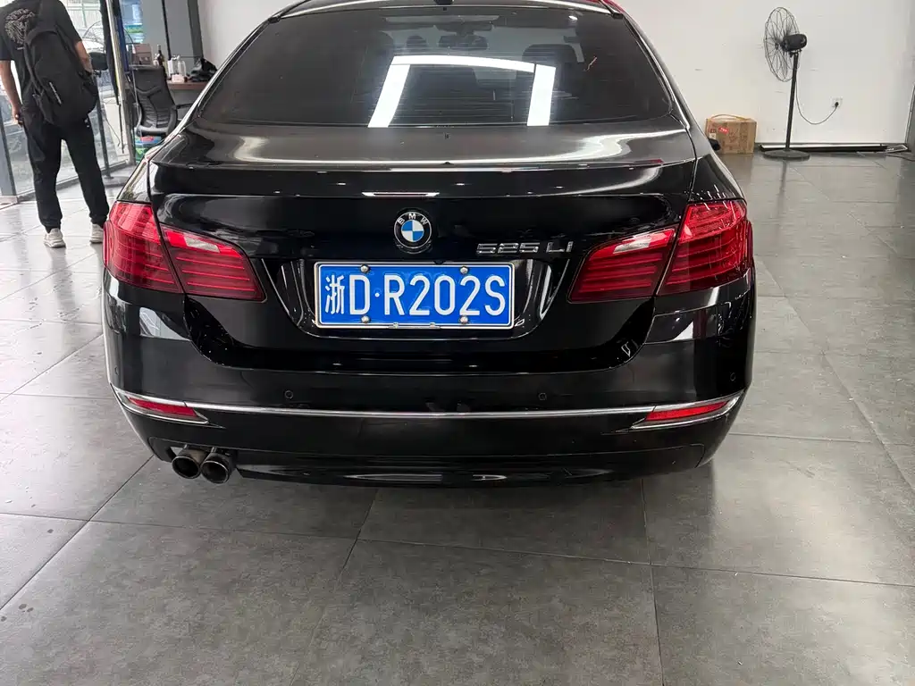 BMW 5 Series 2015
