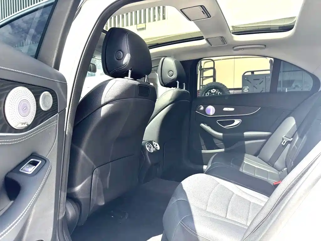 Mercedes-Benz C-Class 2016