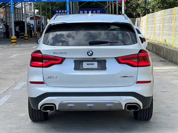 BMW X3 2021