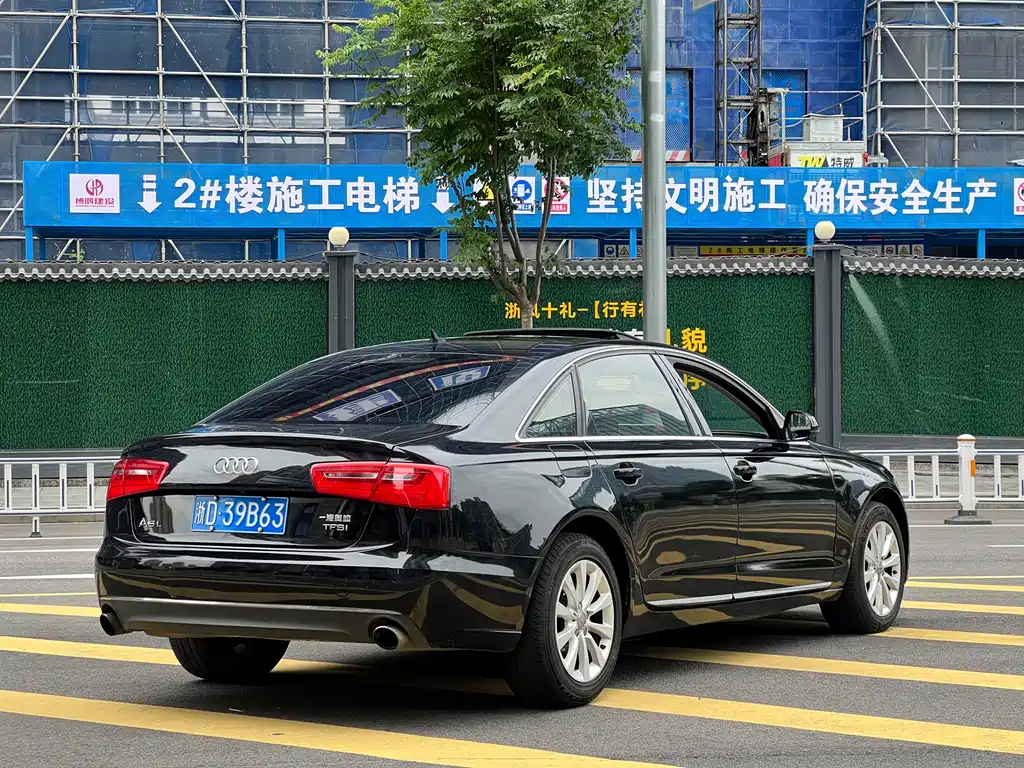 Audi A6L 2014 — фото 8
