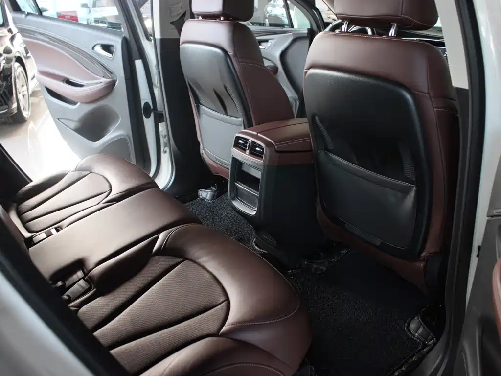 Buick Envision Plus 2020 — фото 38