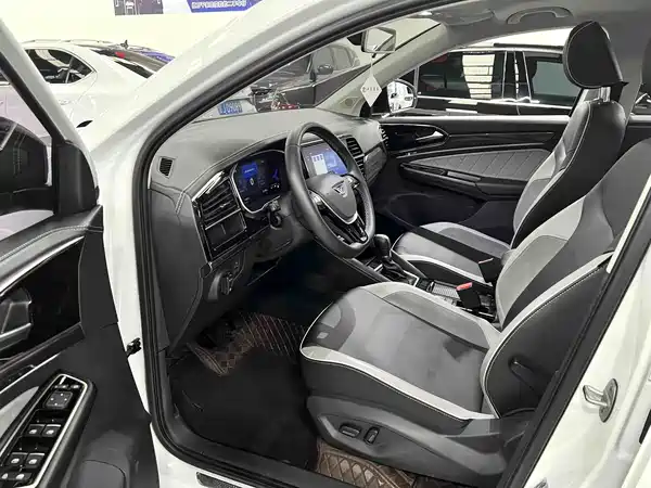 Jetta VS7 2023