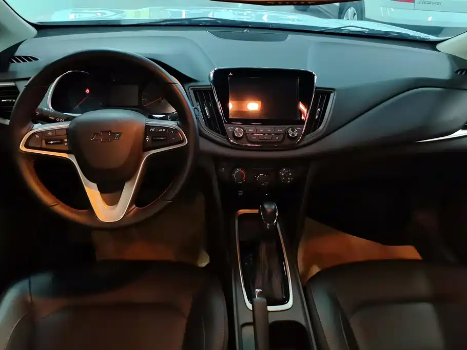 Chevrolet Cruze 2020 — фото 12