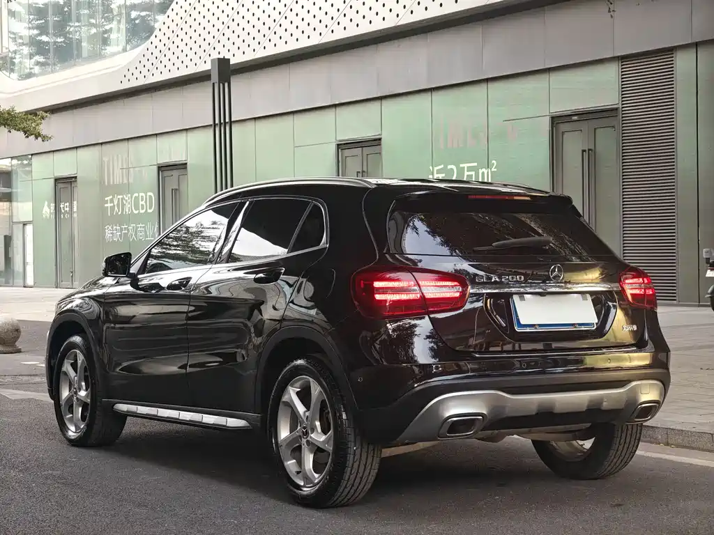 Mercedes-Benz GLA 2021 — фото 6