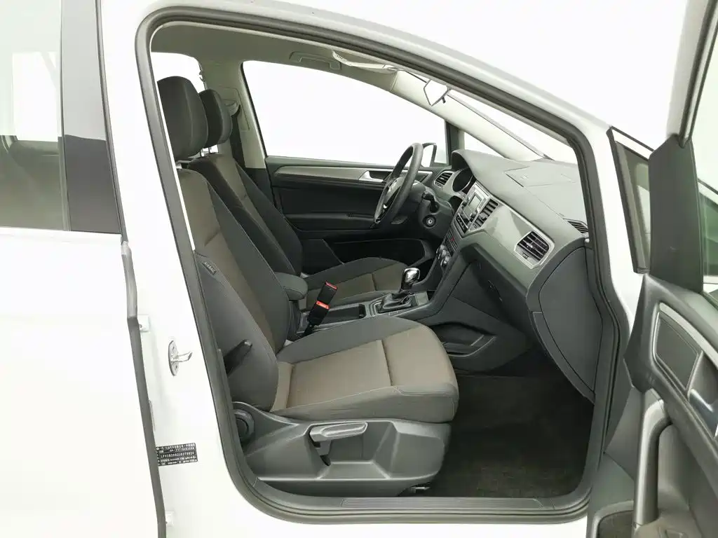 Volkswagen Golf Jialu 2018 — фото 23