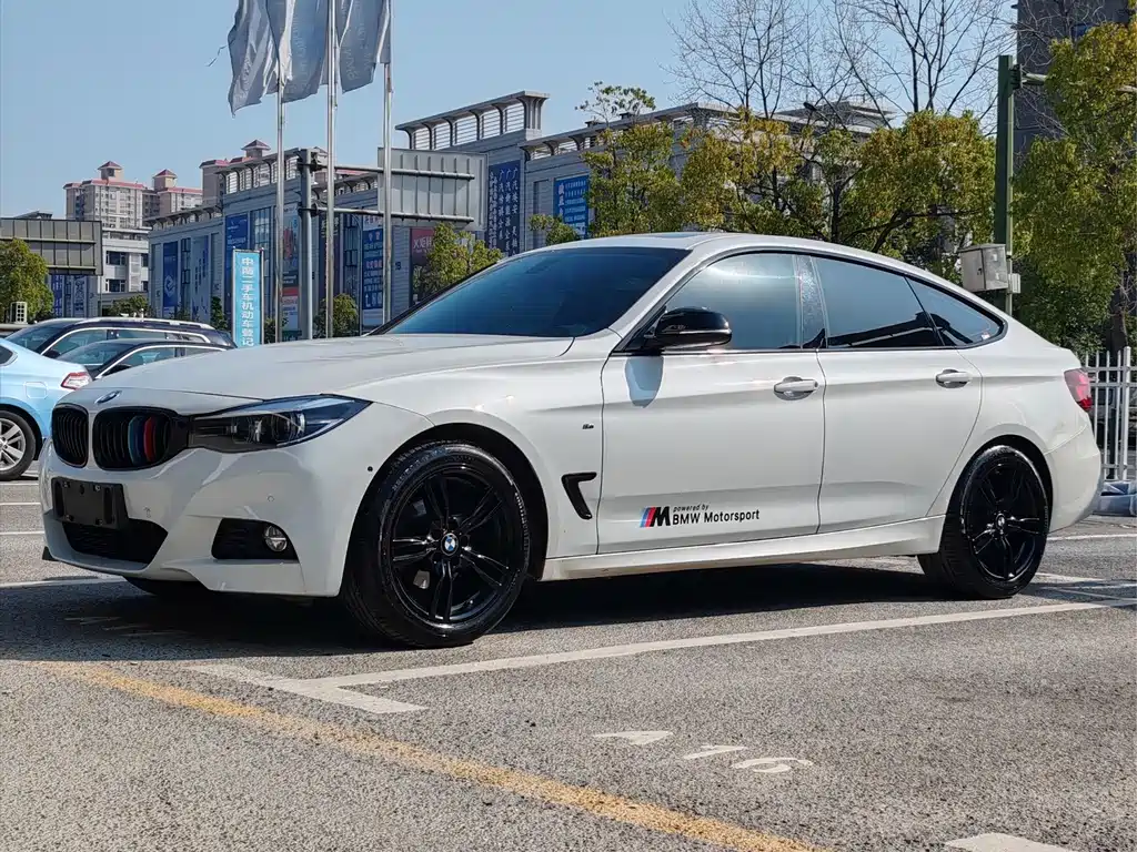BMW 3 Series GT 2019 — фото 1