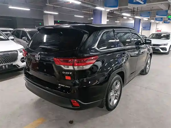 Toyota Highlander 2018