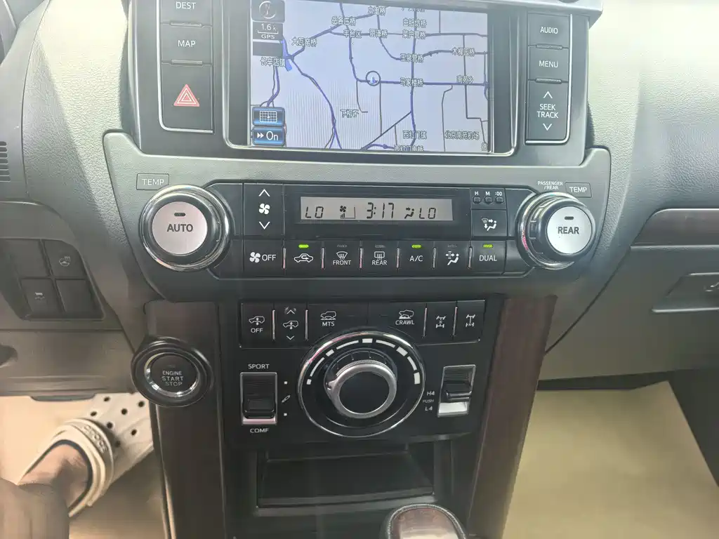 Toyota Prado 2015