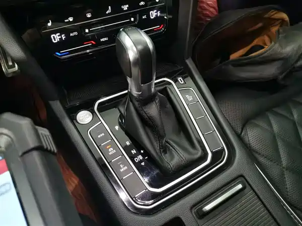Volkswagen Magotan PHEV 2022