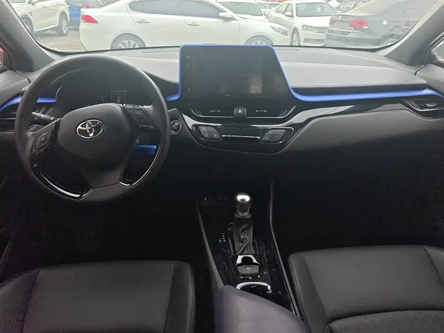 Toyota IZOA 2021 — фото 12