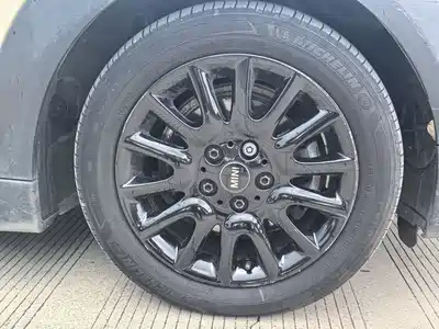 MINI MINI 2017