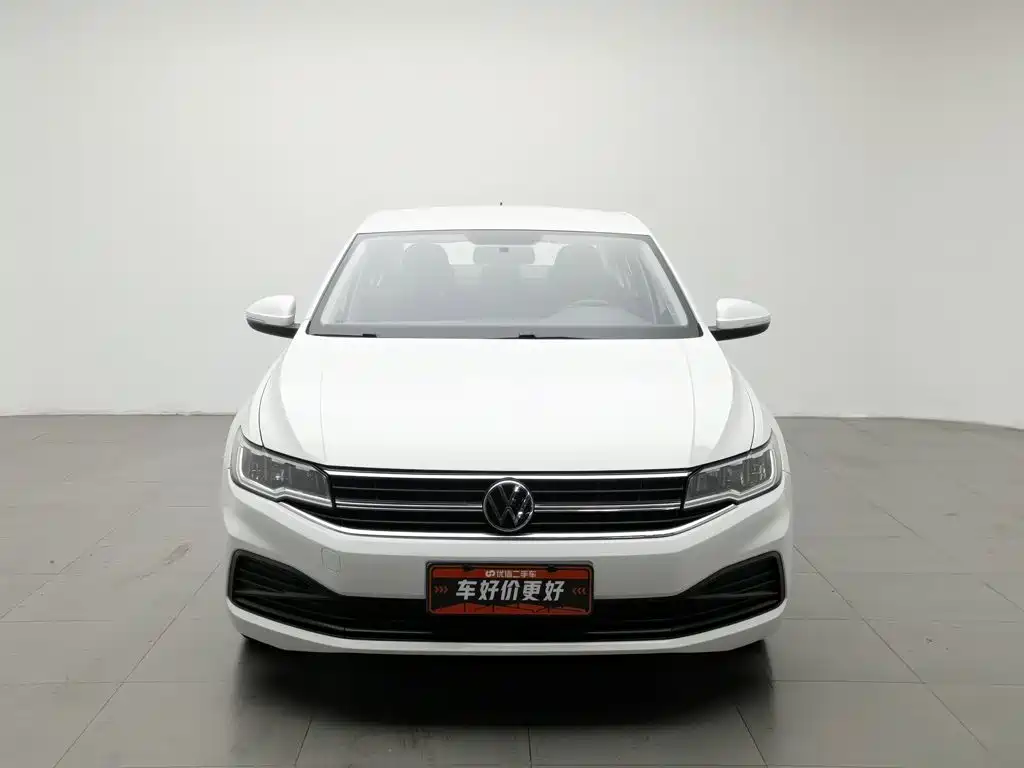 Volkswagen Bora 2023
