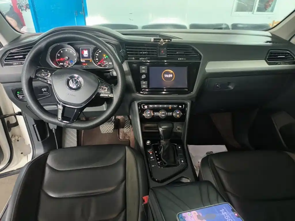 Volkswagen Tiguan L 2019 — фото 10