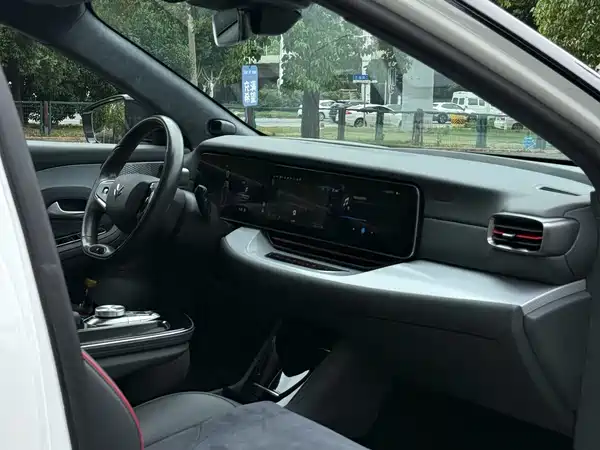 Arcfox Alpha S 2023