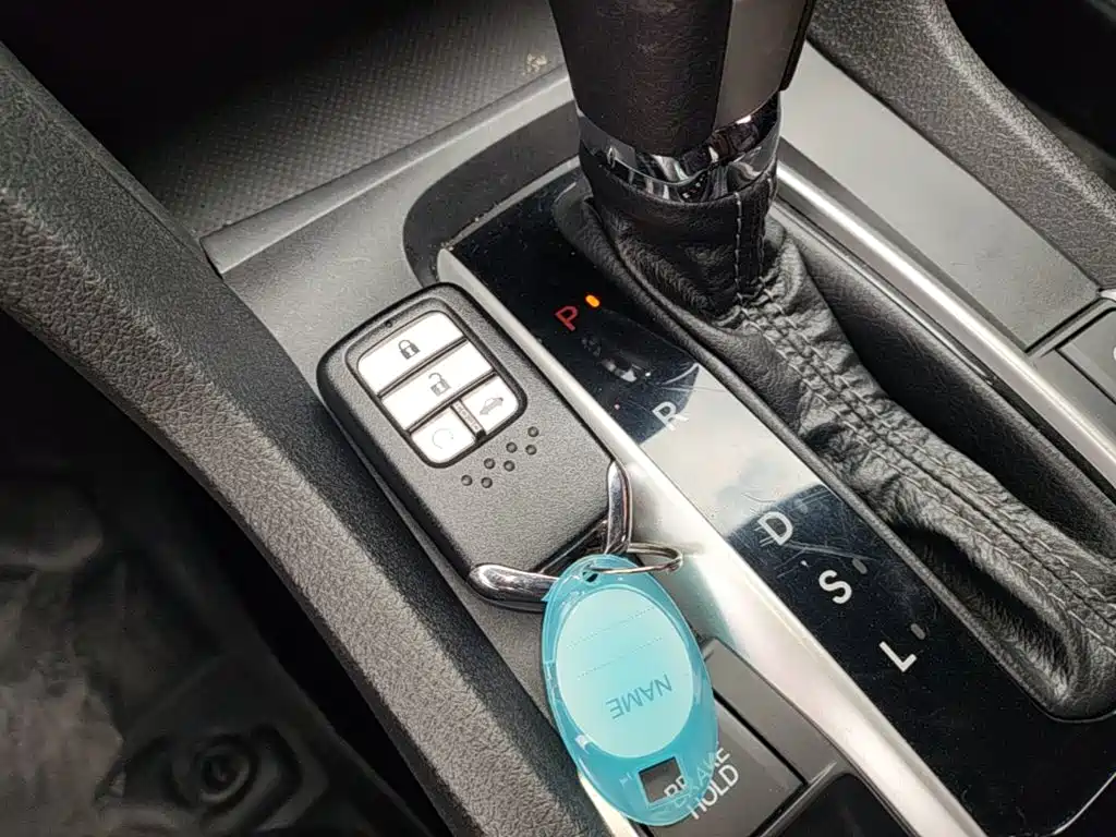 Honda Civic 2020 — фото 17
