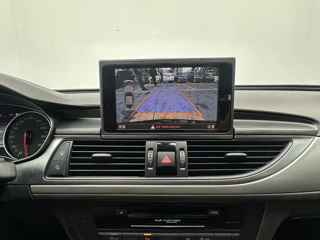 Audi A6L 2018 — фото 11
