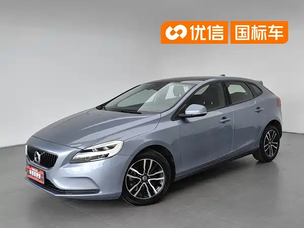 Volvo V40 2019