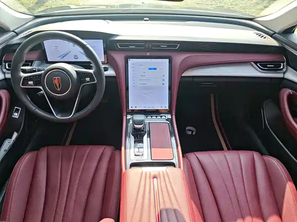 Hongqi H5 2024