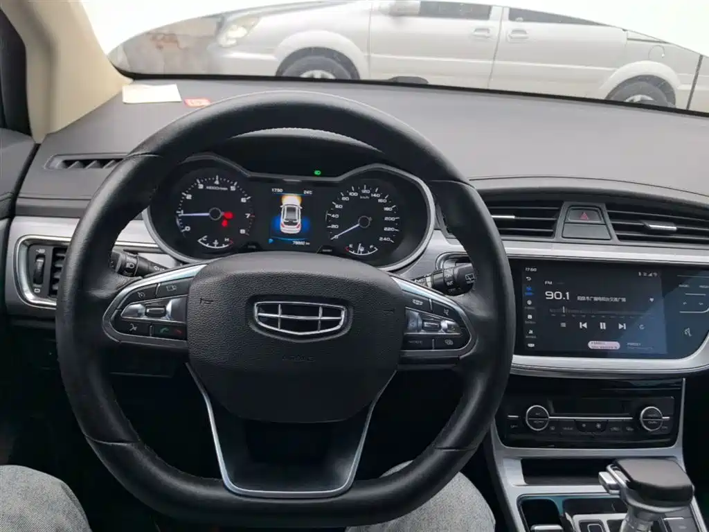 Geely Emgrand GS 2019 — фото 10