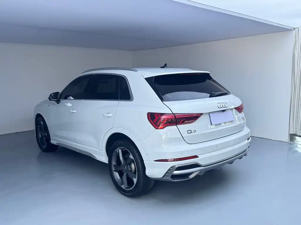 Audi Q3 2022