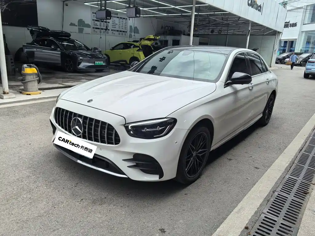 Mercedes-Benz E-Class 2023