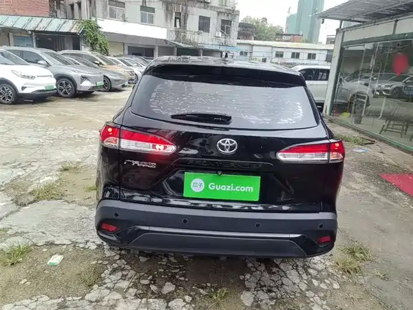 Toyota Frontlander 2022