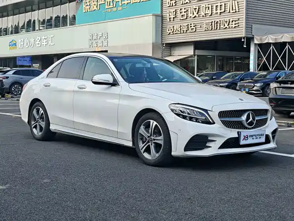 Mercedes-Benz C-Class 2018