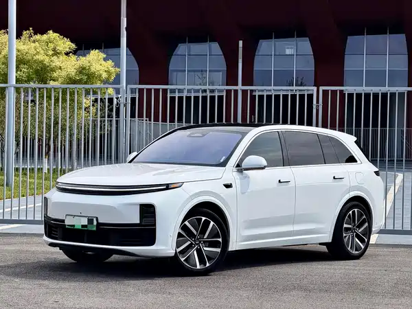 Li Auto L7 2023