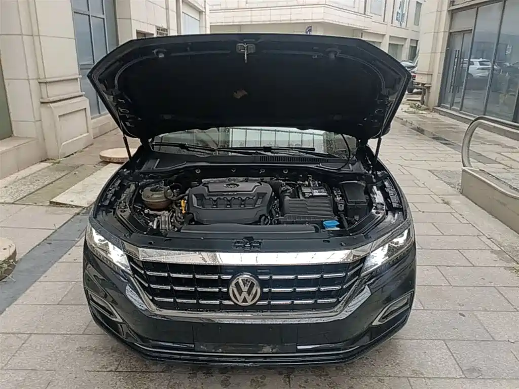 Volkswagen Passat 2019 — фото 20