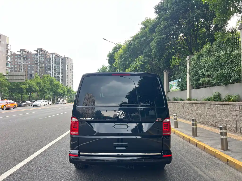 Volkswagen Multivan 2017