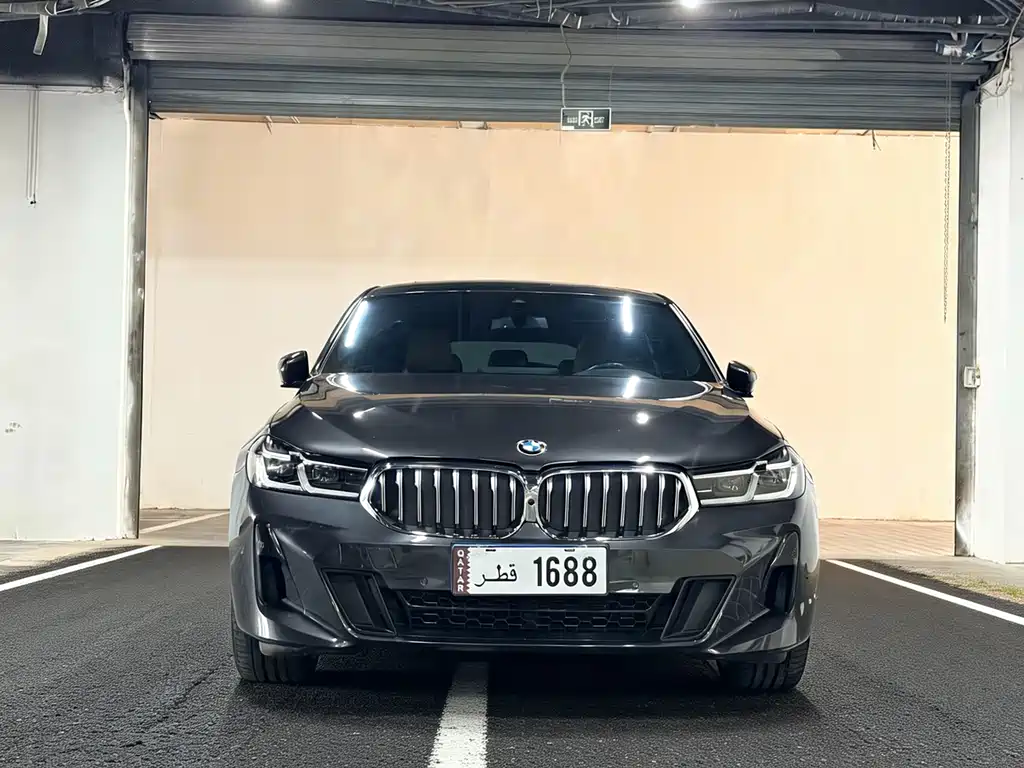 BMW 6 Series GT 2023 — фото 2
