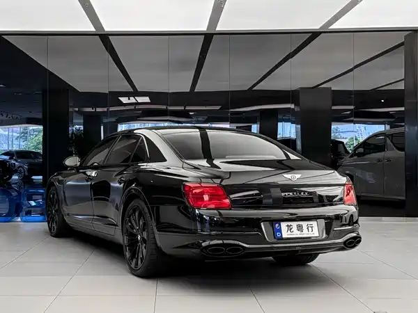 Bentley Flying Spur 2023