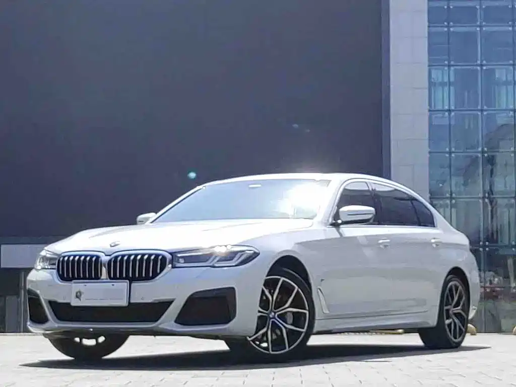 BMW 5 Series 2023