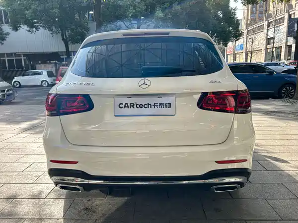 Mercedes-Benz GLC 2021