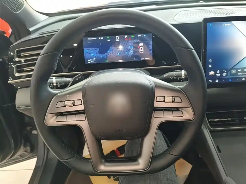 BYD Qin L 2025 — фото 11