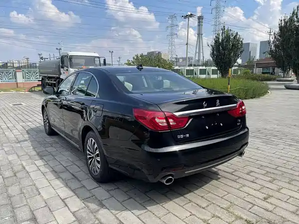 Hongqi H7 2021