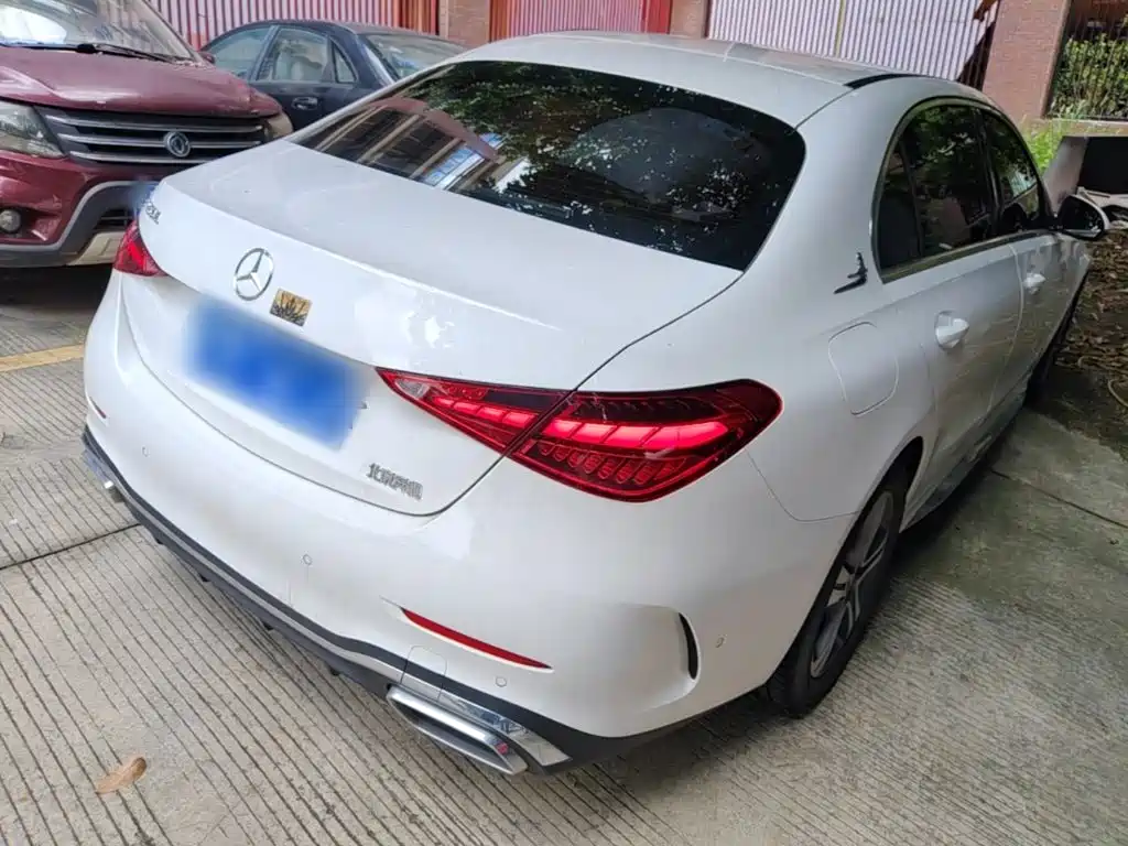 Mercedes-Benz C-Class 2022